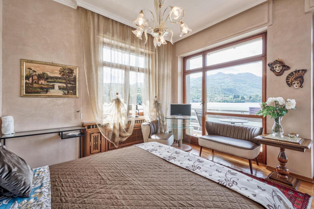 B&B In Riva Al Lago 阿维里亚那 外观 照片