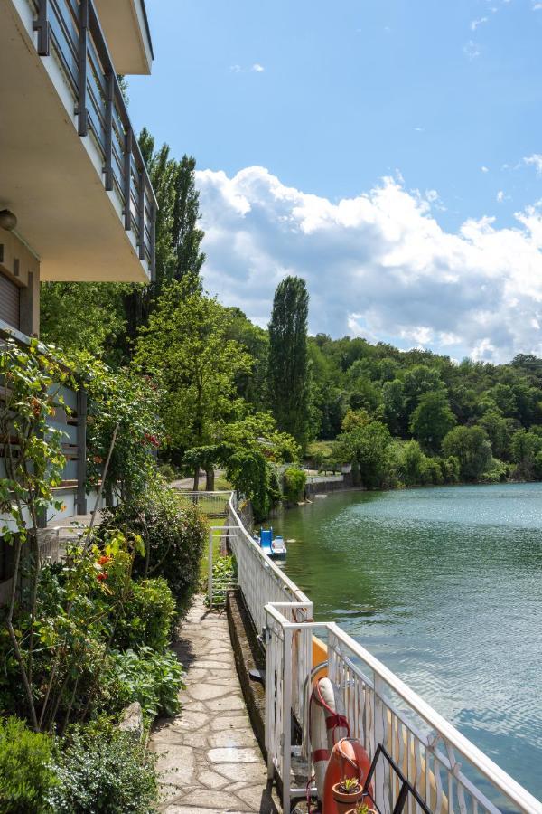 B&B In Riva Al Lago 阿维里亚那 外观 照片
