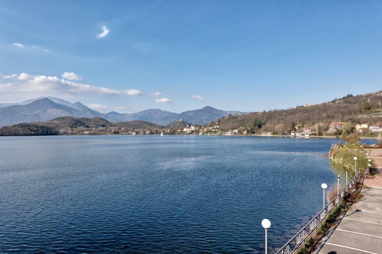 B&B In Riva Al Lago 阿维里亚那 外观 照片