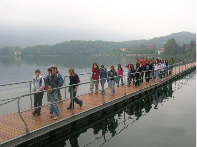 B&B In Riva Al Lago 阿维里亚那 外观 照片